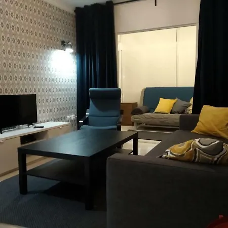 Wonderful Close To The Beach/transports